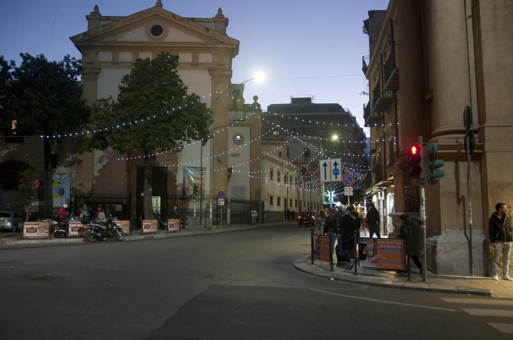Affittacamere Vittoria Palermo Exterior foto